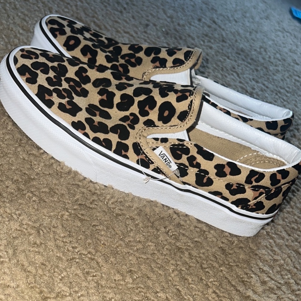 Cheetah Vans Brand New